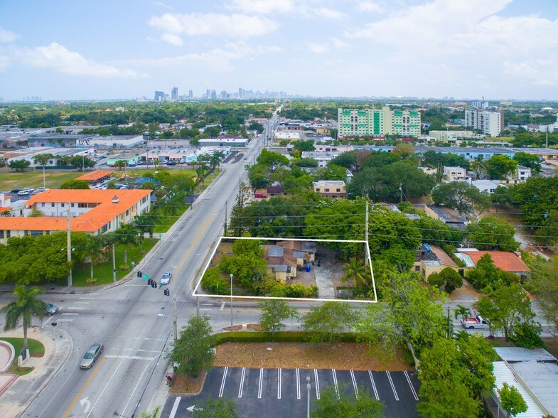 7426 NW 2nd Ave, Miami, FL à vendre - Photo du bâtiment - Image 2 de 12