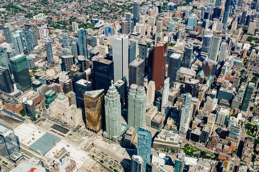 181 Bay St, Toronto, ON à louer - Photo du bâtiment - Image 1 de 1