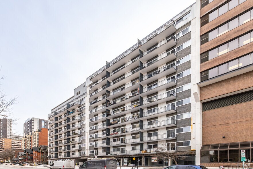 424 Queen St, Ottawa, ON à louer - Photo du bâtiment - Image 2 de 2