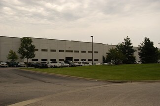 Plus de détails pour Three Building Corporate Headquarters – à vendre, Mchenry, IL