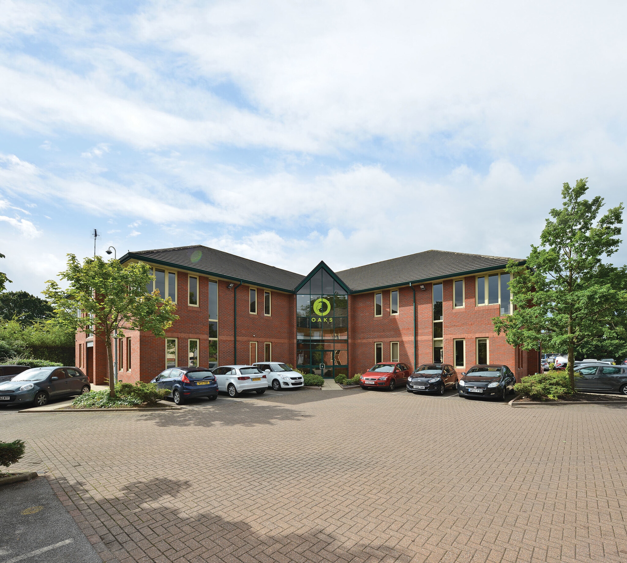 Crewe Rd, Manchester for lease Building Photo- Image 1 of 6
