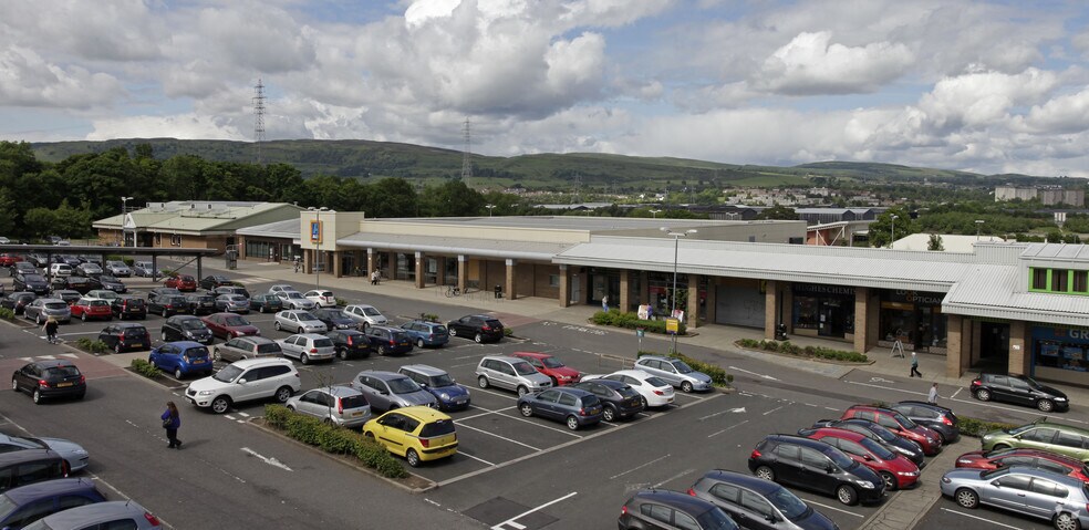 Bridgewater Shopping Centre portefeuille de 5 propriétés à vendre sur LoopNet.ca - Photo principale - Image 2 de 4