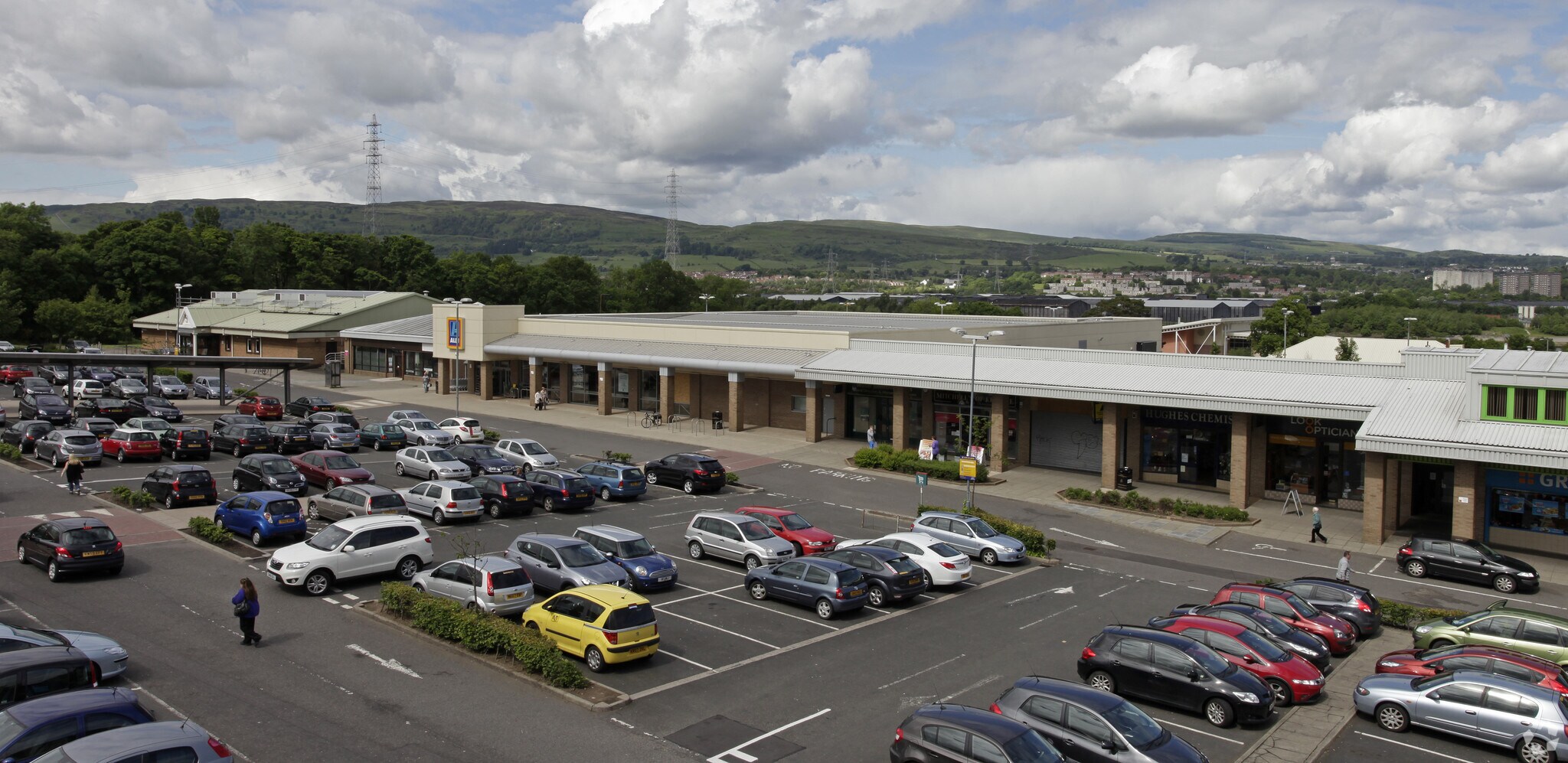 Bridgewater Pl @ Units 1-13C & 16-16B, Erskine for sale Primary Photo- Image 1 of 6