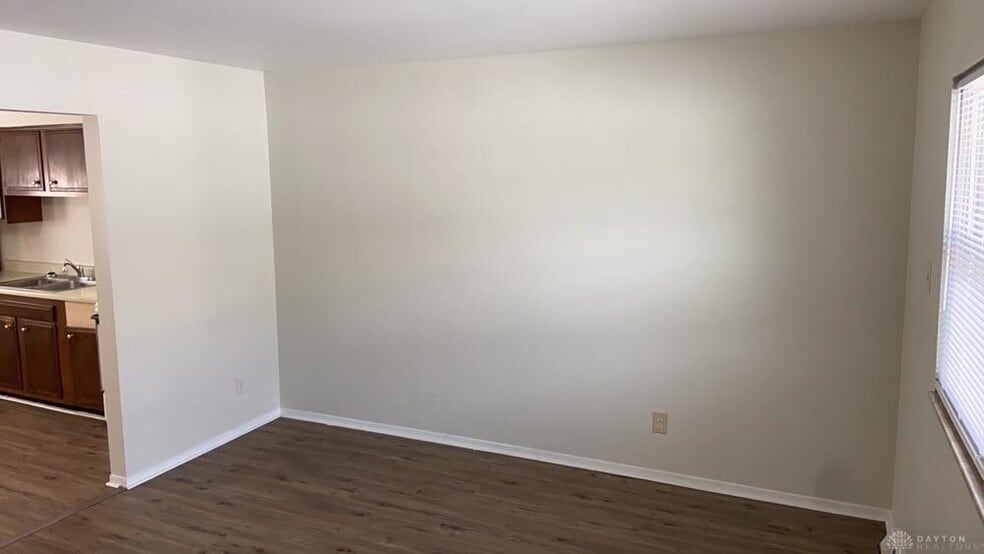 3220 Illinois Ave, Middletown, OH for sale - Building Photo - Image 3 of 24
