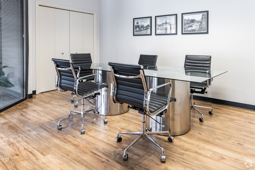 4201 Bee Caves Rd, Austin, TX à louer - Photo intérieure - Image 2 de 21