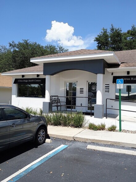 101-109 Lake Davenport Blvd, Davenport, FL à louer - Photo du bâtiment - Image 2 de 6