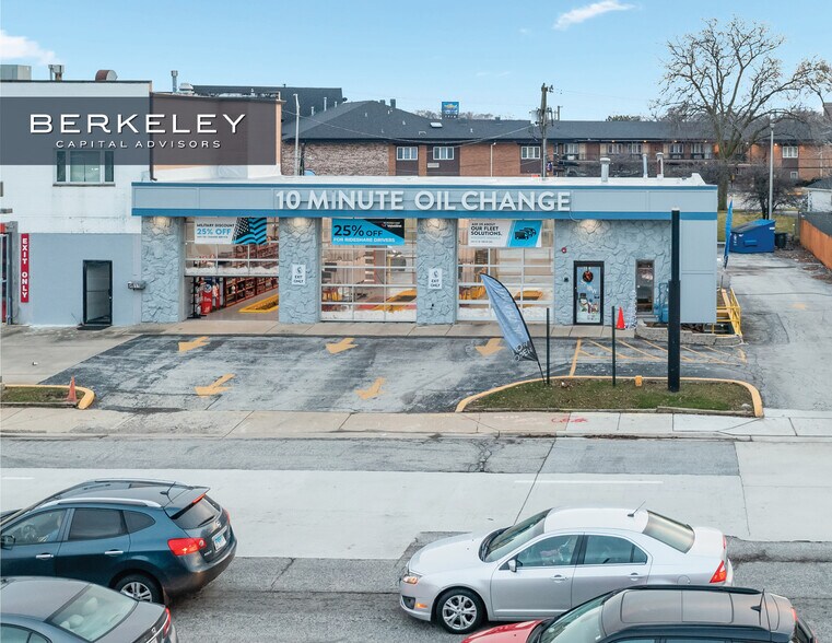 4819 W 93rd St, Oak Lawn, IL à louer - Photo du bâtiment - Image 3 de 12
