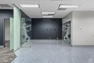 5440 NW 33rd Ave, Fort Lauderdale, FL for lease Interior Photo- Image 2 of 11