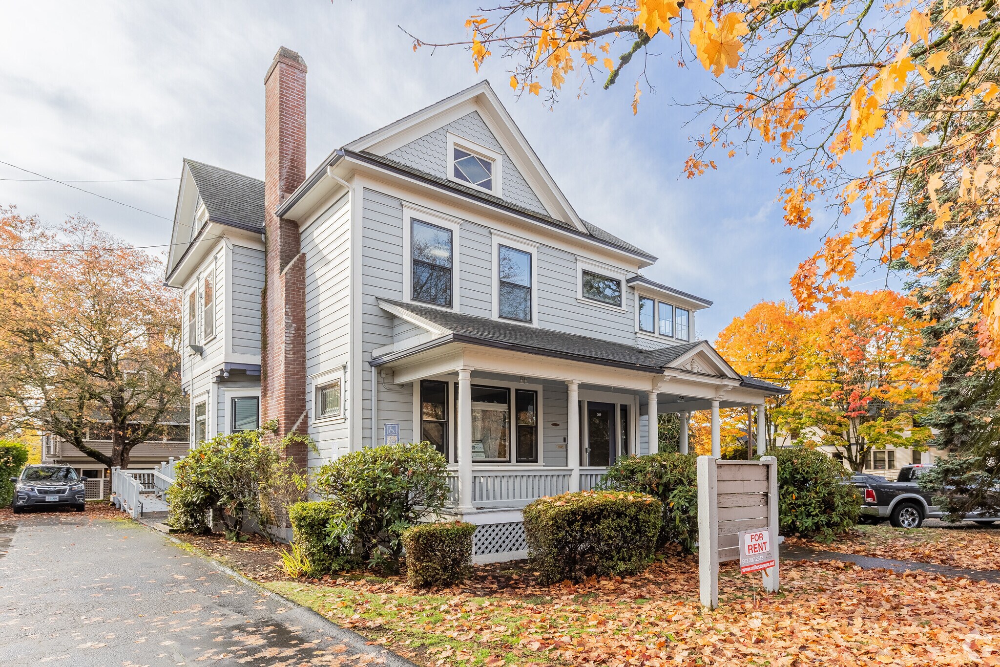 309 W 12th St, Vancouver, WA à louer Photo du bâtiment- Image 1 de 7