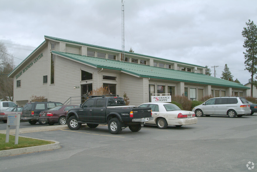 810 N Henry St, Post Falls, ID for lease - Building Photo - Image 2 of 46