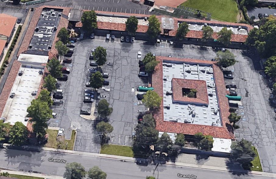 3670 Grant Dr, Reno, NV for lease - Building Photo - Image 3 of 4