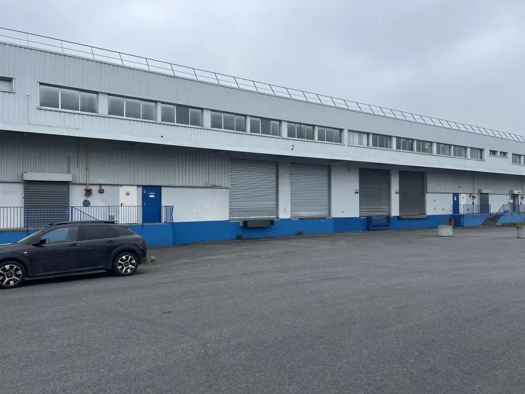 12 Rue Robert Moinon, Goussainville for lease Building Photo- Image 1 of 10