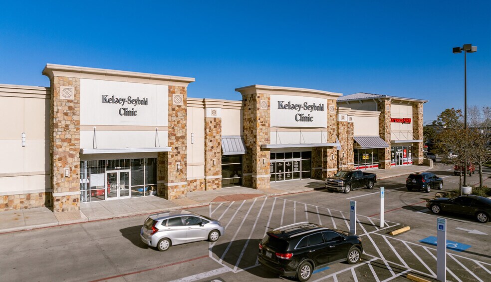 15635 Wallisville Rd, Houston, TX à louer - Photo du bâtiment - Image 2 de 9