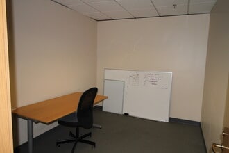 22525 SE 64th Pl, Issaquah, WA for lease Interior Photo- Image 1 of 2