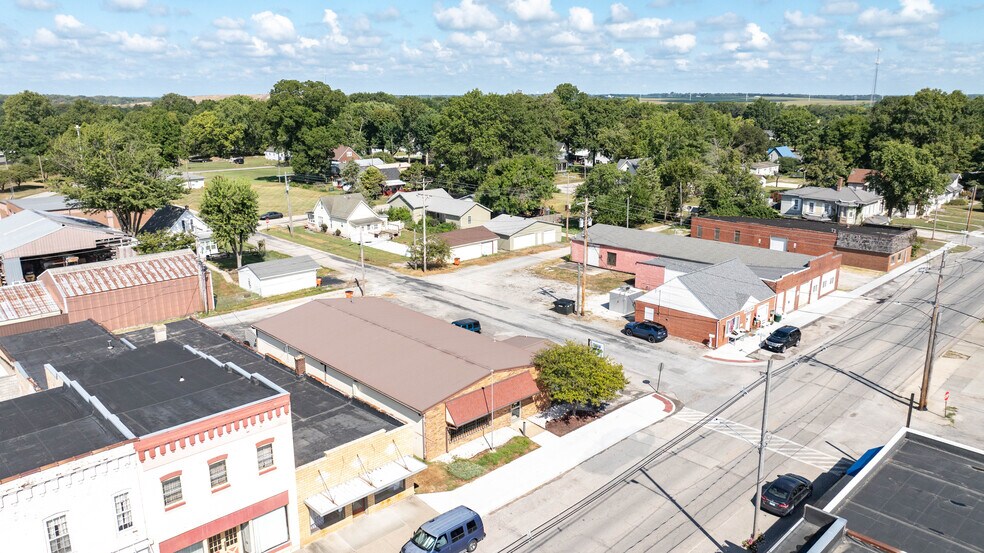 219 N Main St, Marissa, IL à vendre - Photo du bâtiment - Image 2 de 32