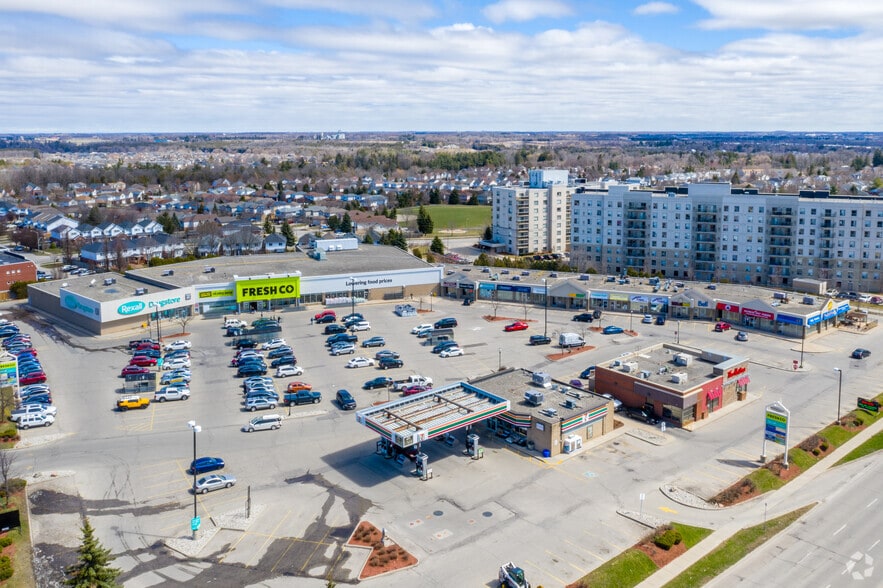 425 University Ave E, Waterloo, ON for lease - Building Photo - Image 3 of 4