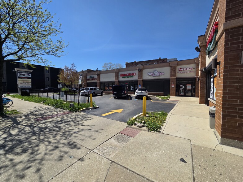 1014-1024 S Western Ave, Chicago, IL à louer - Photo du bâtiment - Image 3 de 5