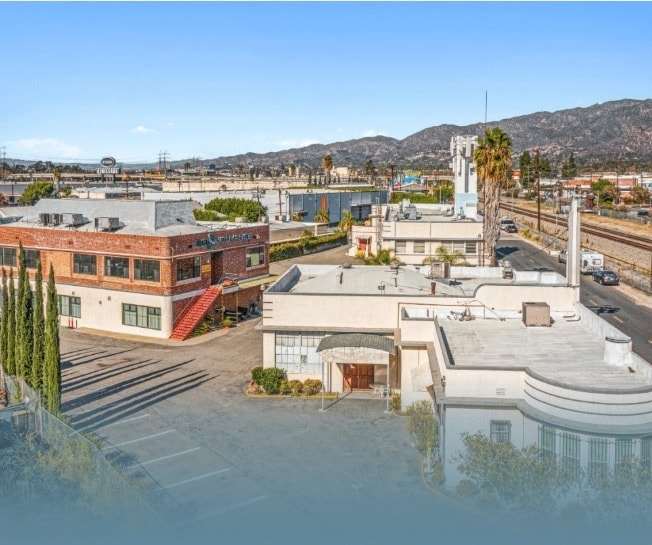 5223-5245 W San Fernando Rd, Los Angeles, CA for lease - Primary Photo - Image 1 of 22