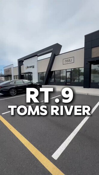 1800 Lakewood Rd, Toms River, NJ à louer - Vidéo sur l’inscription commerciale - Image 2 de 8