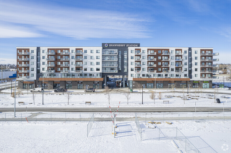 108 Shawville Place SE, Calgary, AB for lease - Building Photo - Image 2 of 5