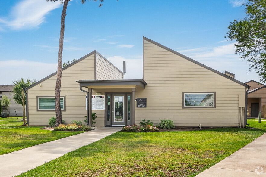 3833 Mustang Rd, Alvin, TX à vendre - Photo principale - Image 1 de 1