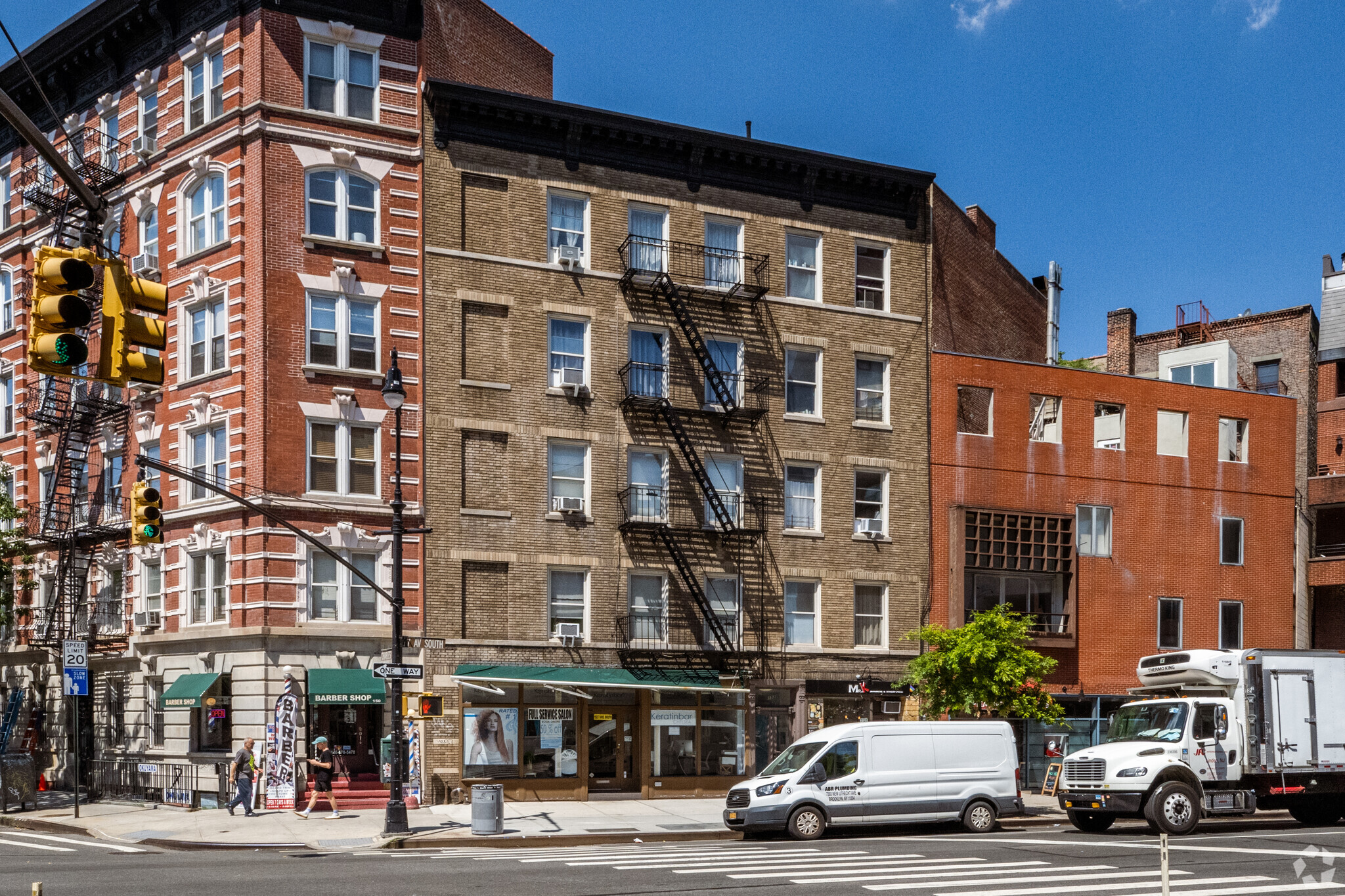 152-154 7th Ave S, New York, NY for lease Primary Photo- Image 1 of 9