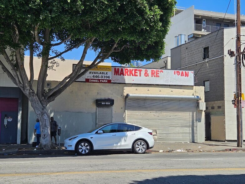 653 S San Pedro St, Los Angeles, CA à vendre - Photo du bâtiment - Image 2 de 8