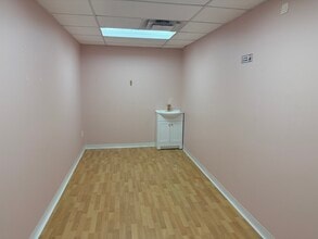 49 Blanchard St, Lawrence, MA à louer Photo intérieure- Image 2 de 3