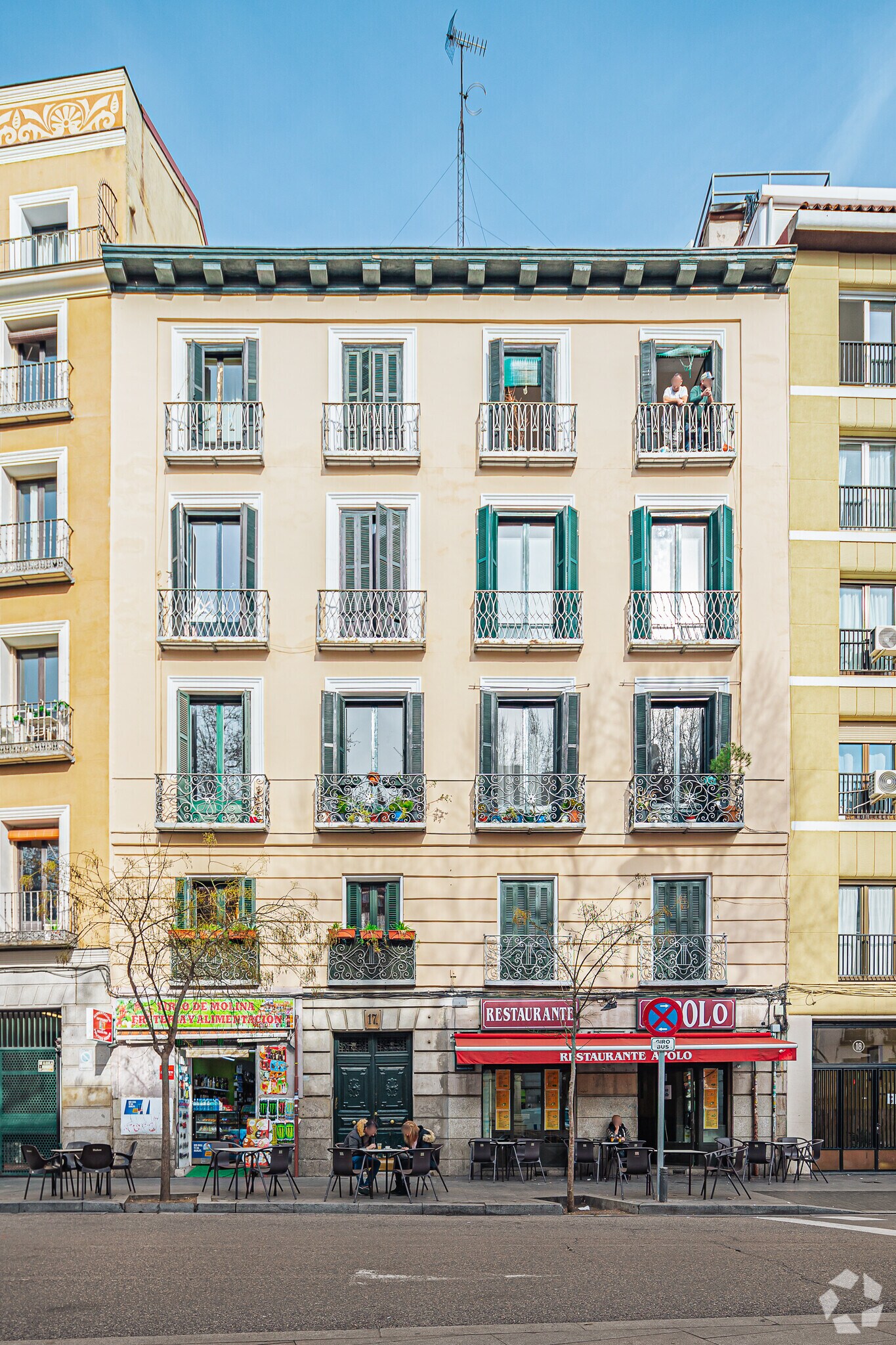 Immeuble residentiel dans Madrid, Madrid à vendre Photo principale- Image 1 de 3