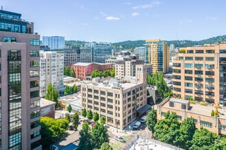 1010 NW Flanders St, Portland, OR - AERIAL  map view