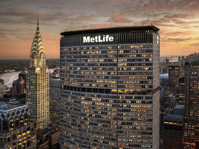 200 Park Ave, New York, NY for lease - Building Photo - Image 2 of 3