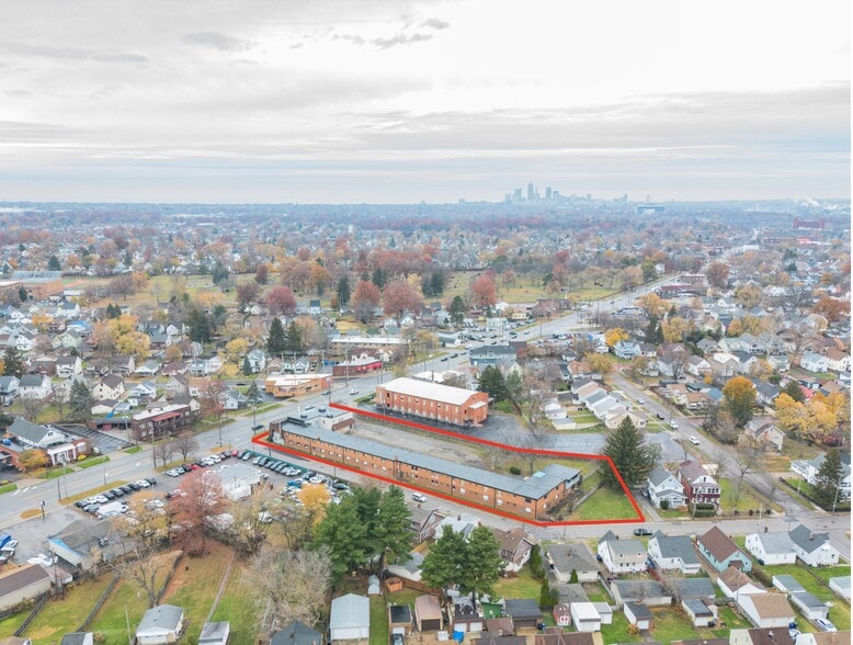 4755 Pearl Rd, Cleveland, OH for sale - Building Photo - Image 1 of 11