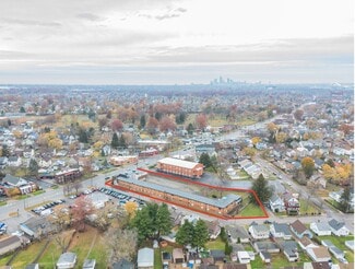 Plus de détails pour 4755 Pearl Rd, Cleveland, OH - Services hôteliers à vendre