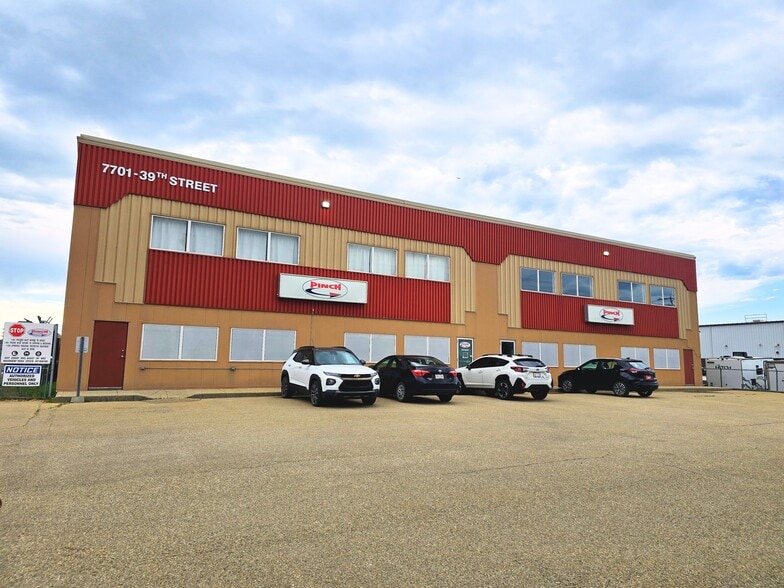 7703 39 St, Leduc, AB for sale - Building Photo - Image 2 of 19