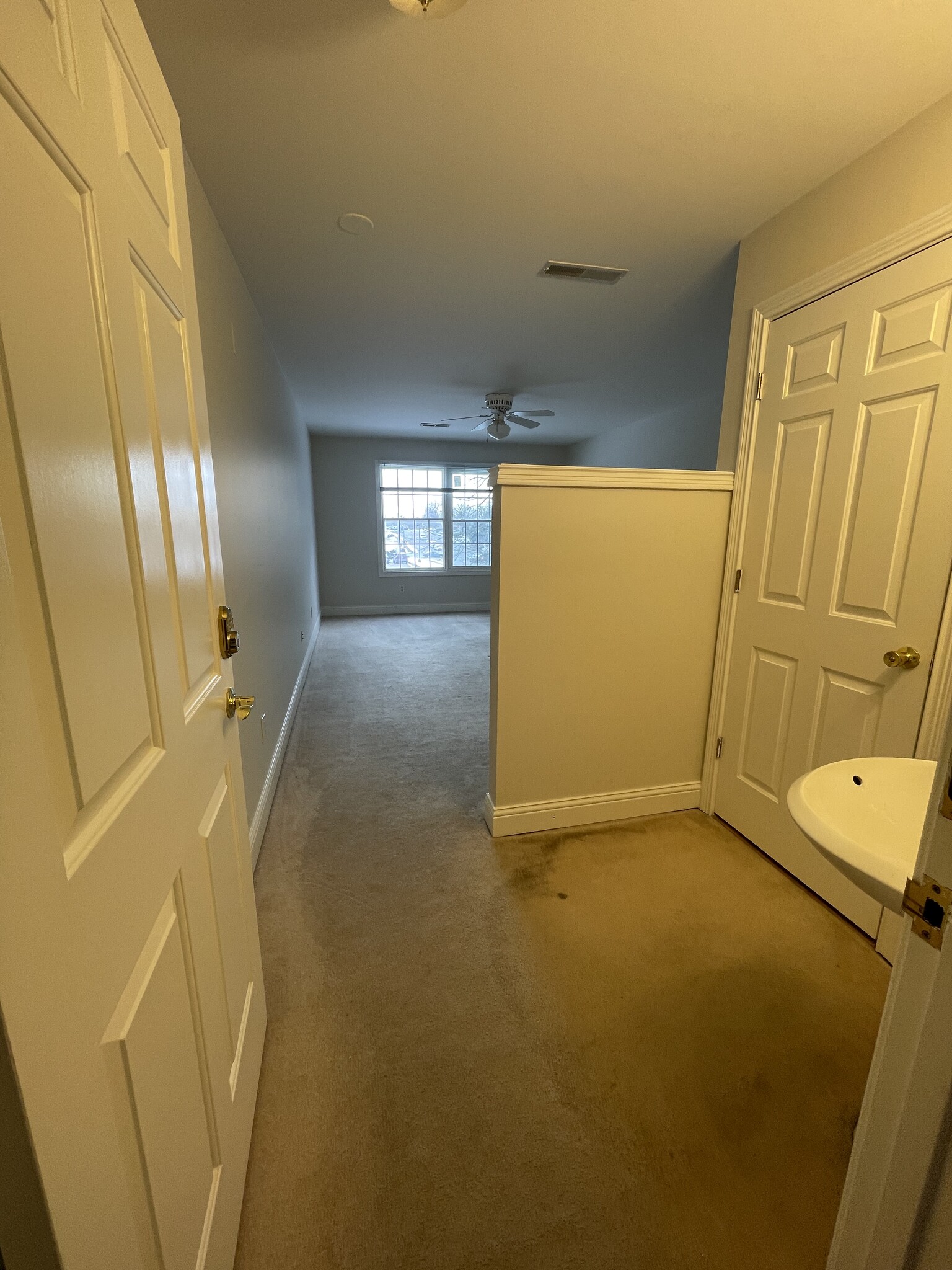 467 Erlanger Rd, Erlanger, KY à vendre Photo intérieure- Image 1 de 28