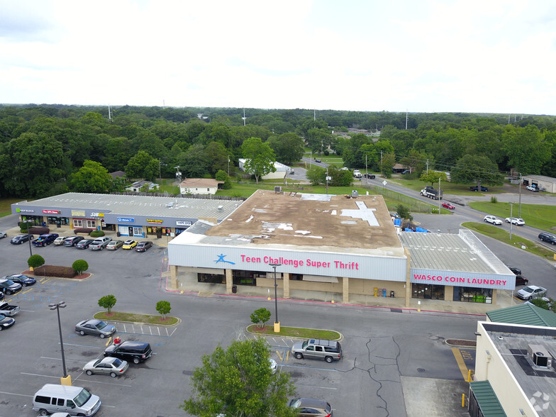 40 W Nine Mile Rd, Pensacola, FL for sale - Primary Photo - Image 1 of 1