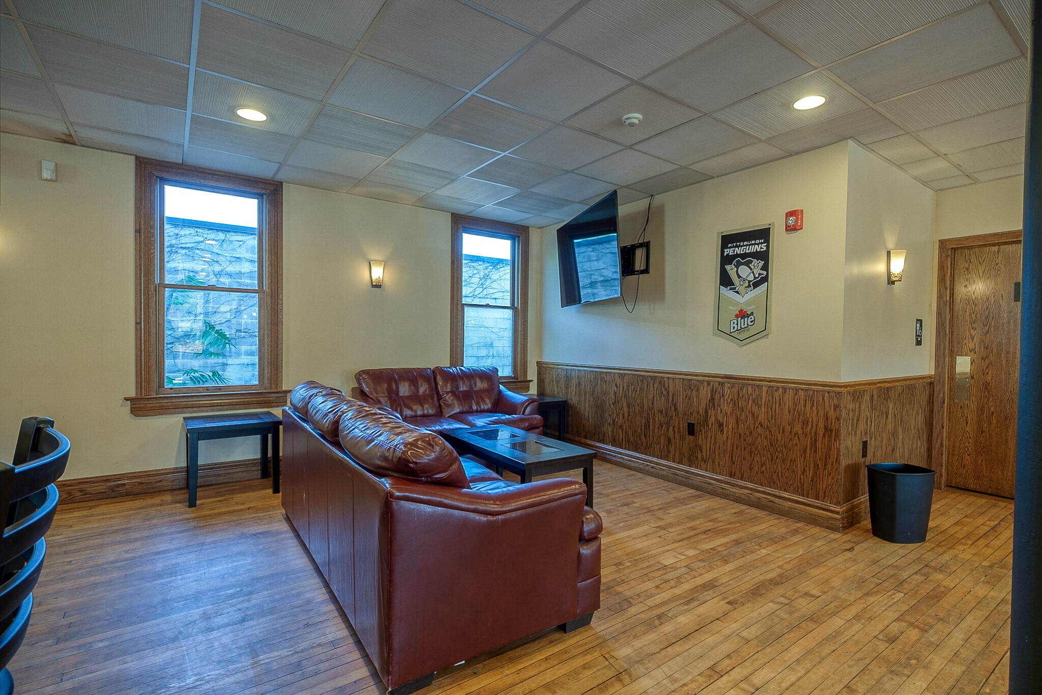 1 Main St, Lyndora, PA à louer Photo intérieure- Image 1 de 12