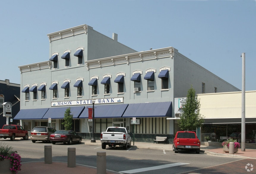 322-326 S Jefferson St, Mason, MI à louer - Photo du bâtiment - Image 2 de 3