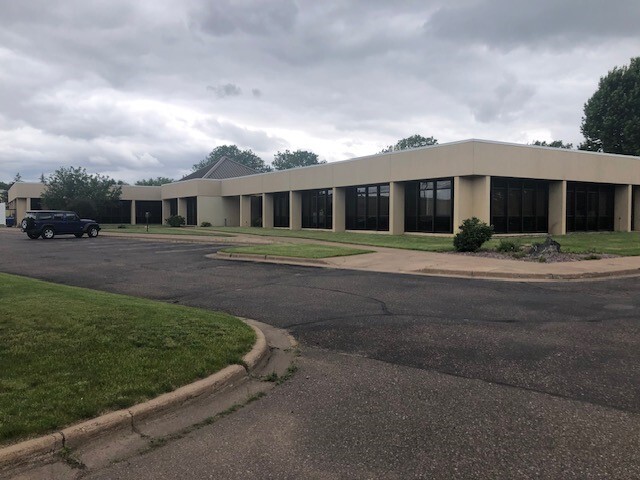 913 1st Ave, Chippewa Falls, WI for sale - Building Photo - Image 1 of 1