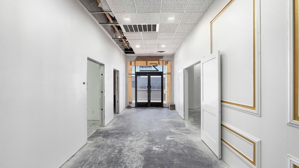 2101 S Decatur Blvd, Las Vegas, NV for lease Interior Photo- Image 1 of 15