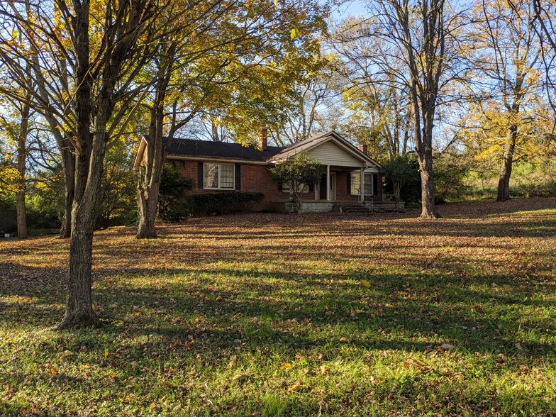 805 S Dickerson Rd, Goodlettsville, TN for sale - Primary Photo - Image 1 of 1