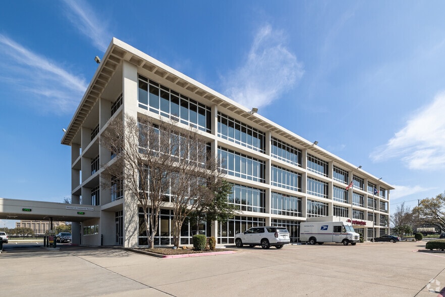 2525 Ridgmar Blvd, Fort Worth, TX à louer - Photo du bâtiment - Image 2 de 20