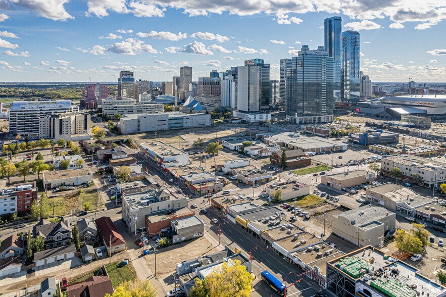 10601 97th St NW, Edmonton, AB for sale - Aerial - Image 3 of 22