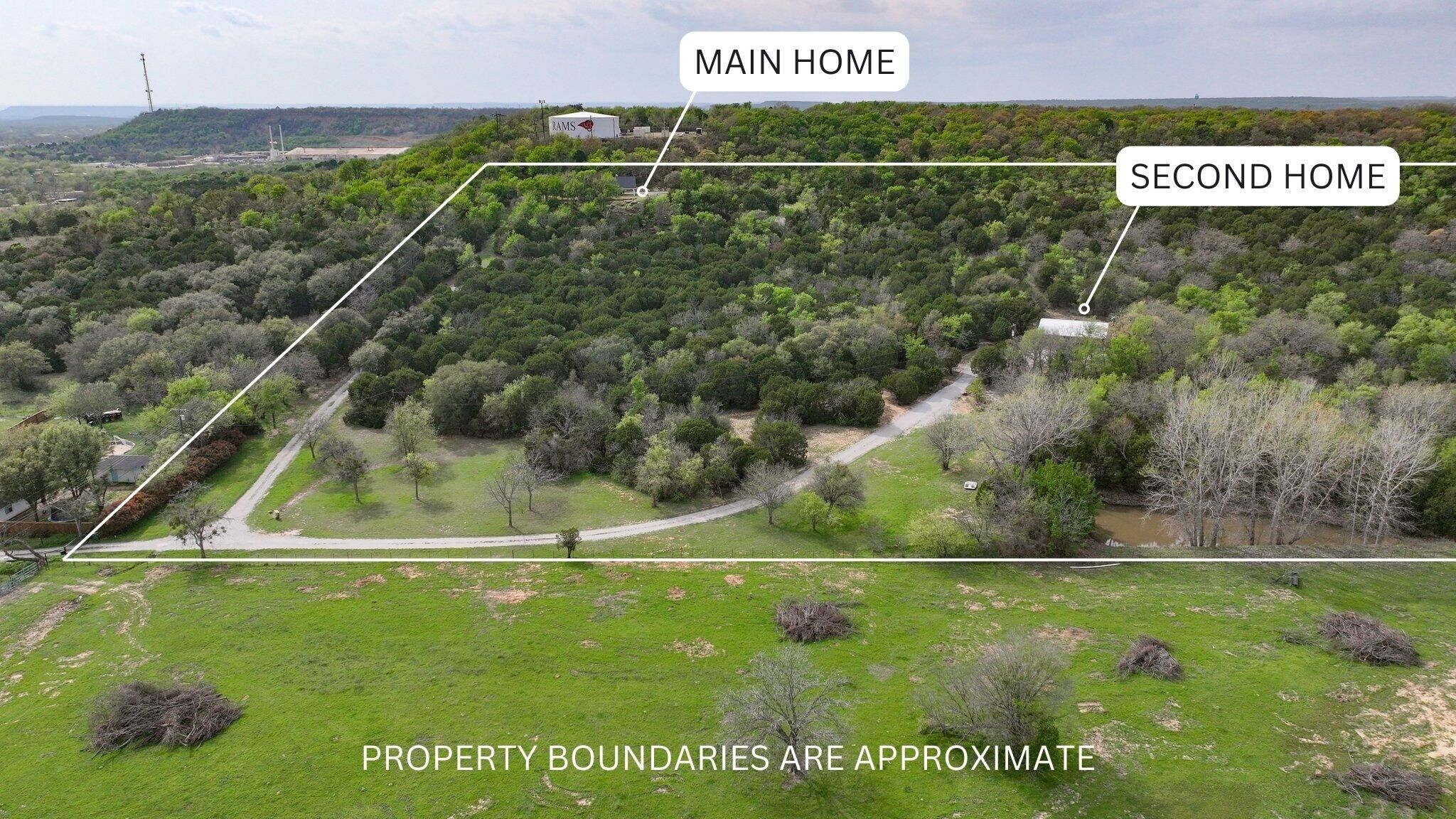 1111 Brazos Dr, Mineral Wells, TX à vendre Photo du bâtiment- Image 1 de 13