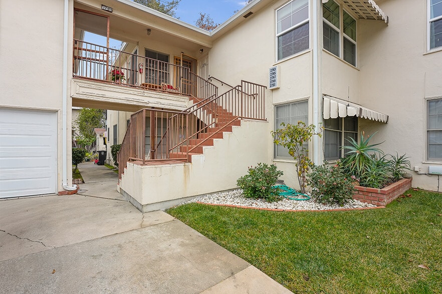 2745 Byron St, Palo Alto, CA for sale - Building Photo - Image 3 of 23