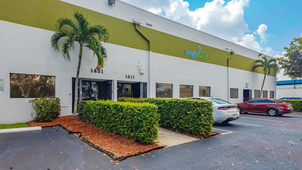 1400 NW 88th Ave, Doral, FL for lease - Building Photo - Image 3 of 5