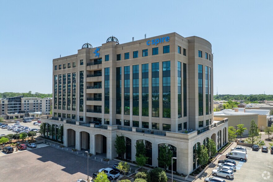 1018 Highland Colony Pky, Ridgeland, MS for lease - Primary Photo - Image 1 of 15