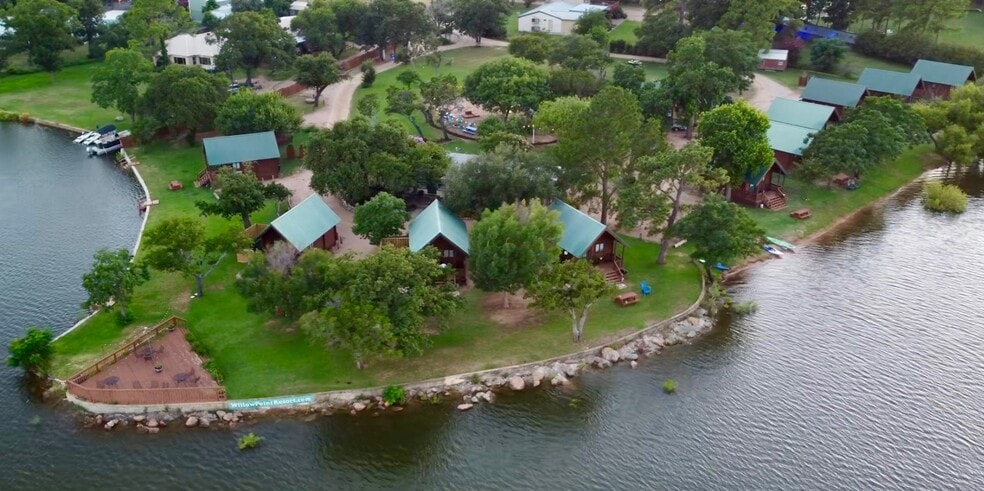 427 Ellison, Buchanan Dam, TX for sale - Primary Photo - Image 1 of 37