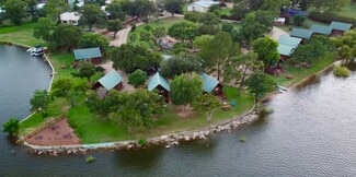 Plus de détails pour 427 Ellison, Buchanan Dam, TX - Services hôteliers à vendre