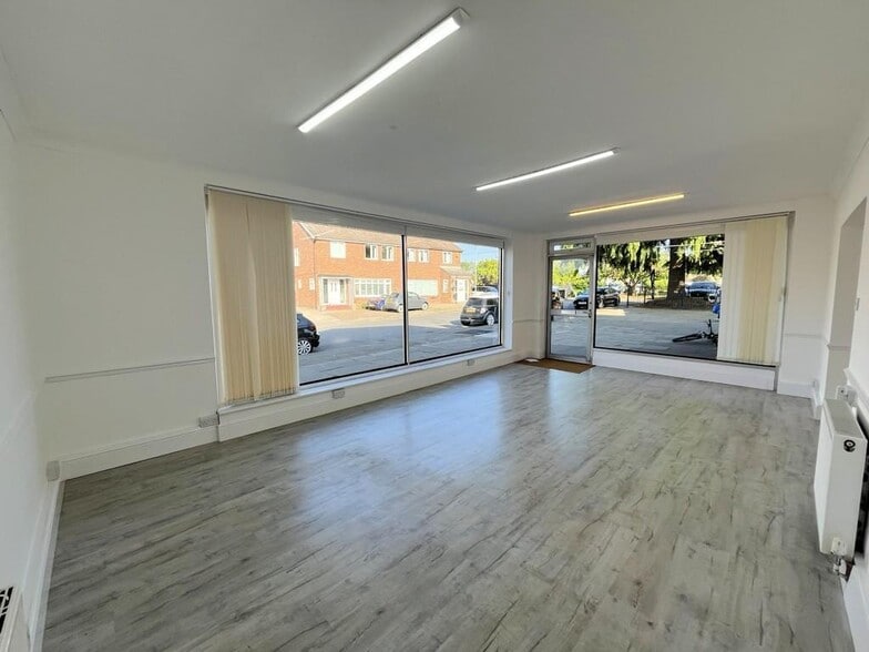 Monks Mead, Bicknacre for lease - Building Photo - Image 3 of 9
